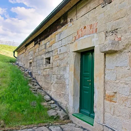 山林小屋 Chribska *